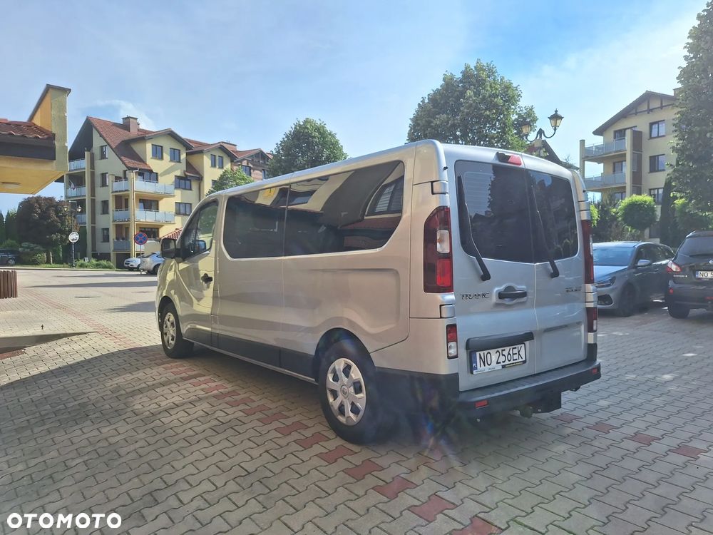 Renault Trafic 2.0 dCi - 7