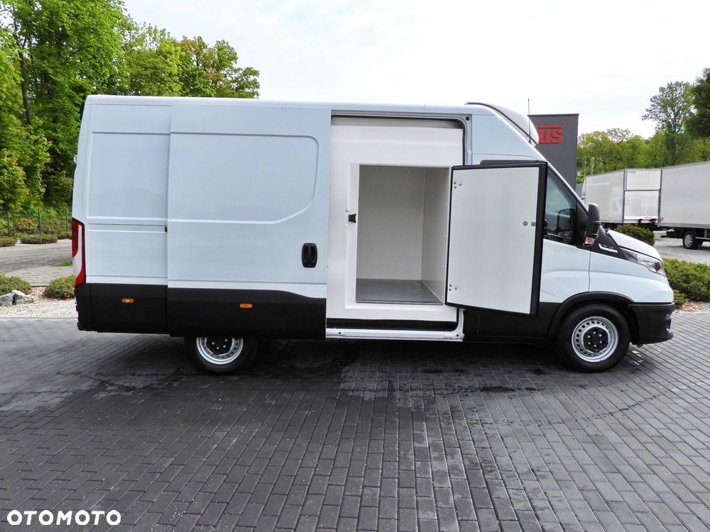 Iveco DAILY 35S14 FURGON CHŁODNIA -10*C ZASILANIE 230V TEMPOMAT AUTOMAT HI-MATIC KLIMATYZACJA  140KM - 9