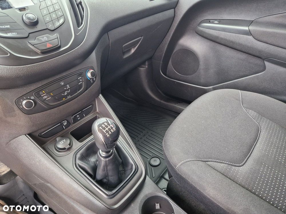 Ford transit-courier Trend - 15