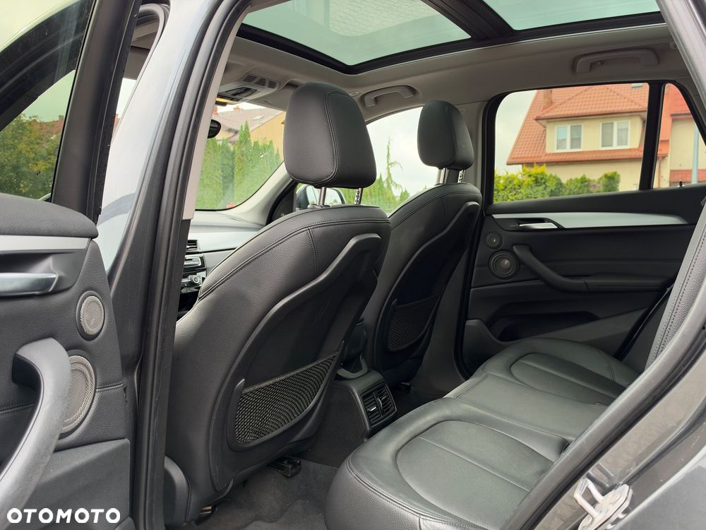 BMW X1 - 11