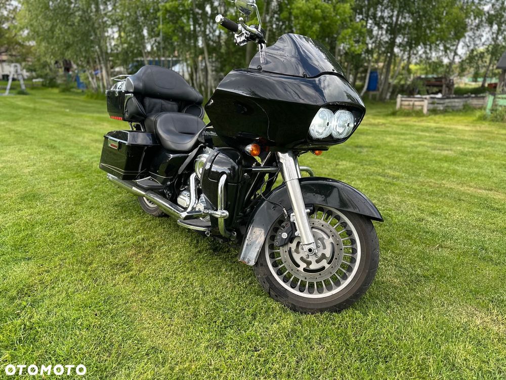 Harley-Davidson Touring Road Glide - 22