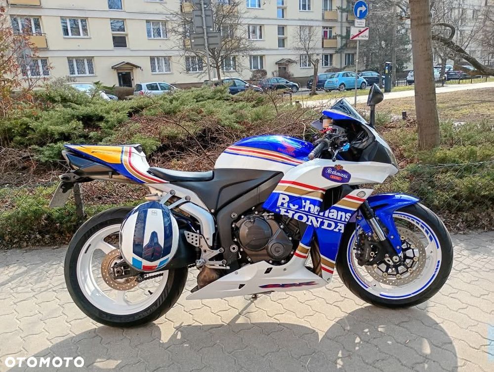 Honda CBR - 2