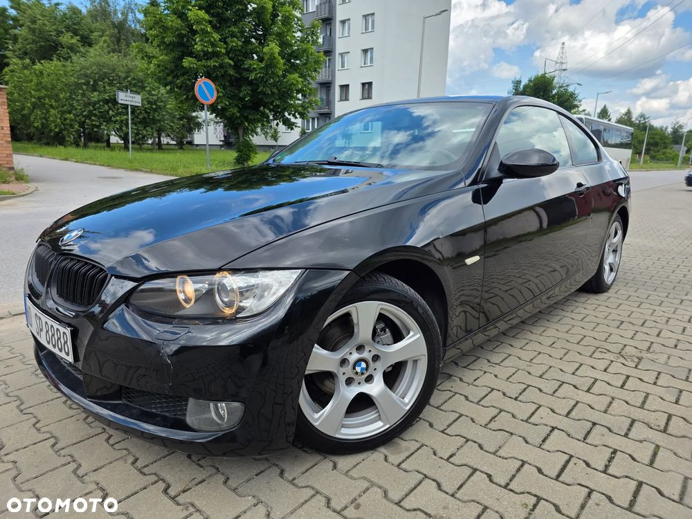 BMW Seria 3 320i Edition Exclusive - 38