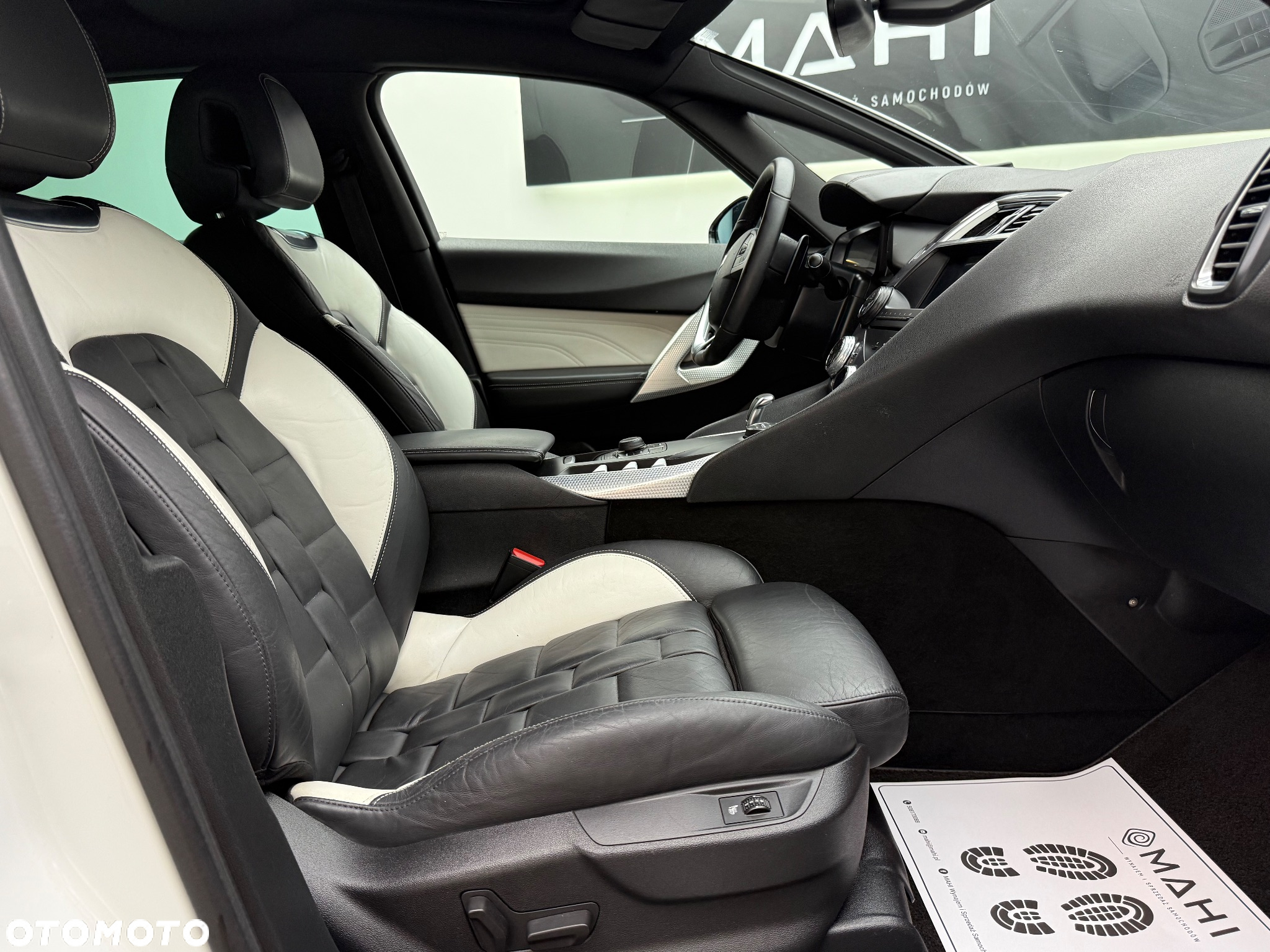 Citroën DS5 2.0 HDi Hybrid4 SportChic MCP - 18