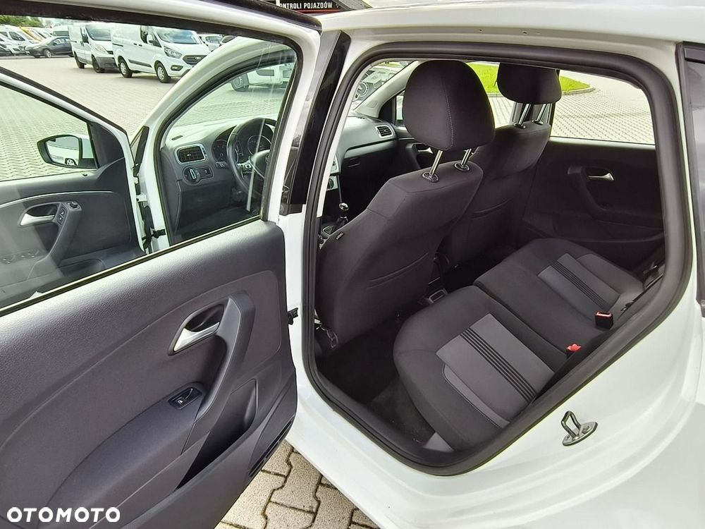 Volkswagen Polo - 16