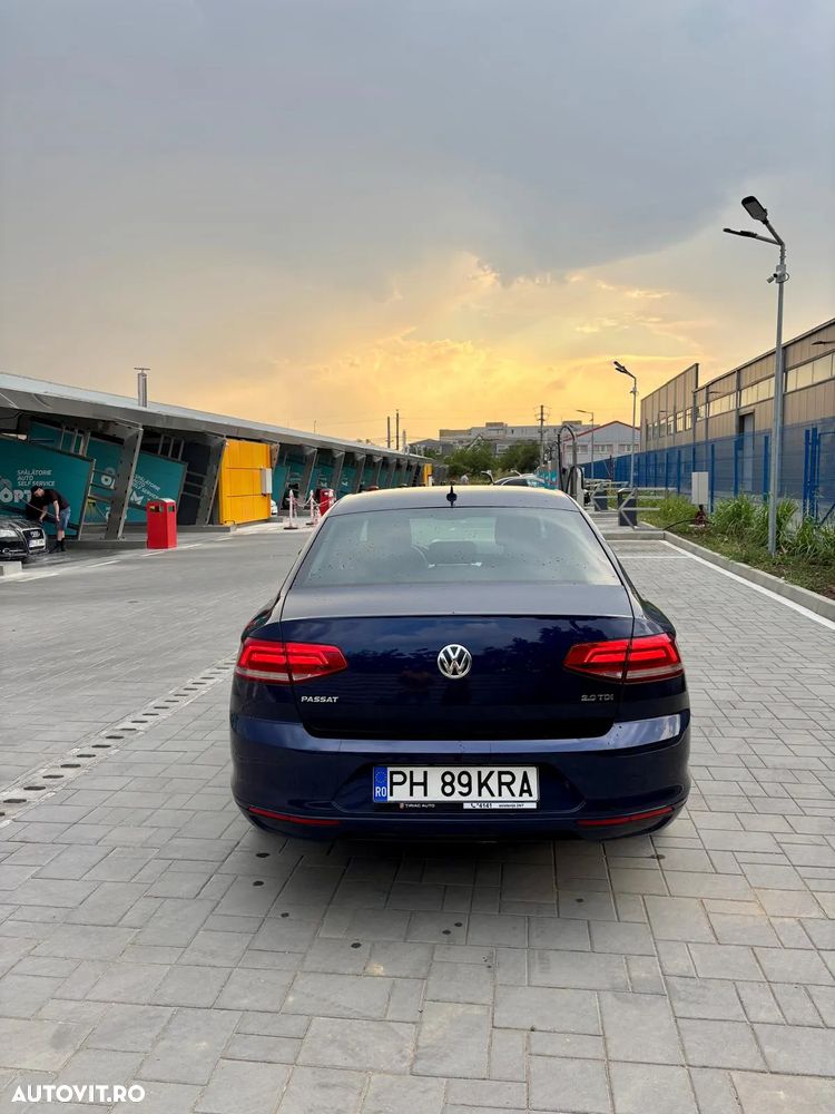 Volkswagen Passat - 14