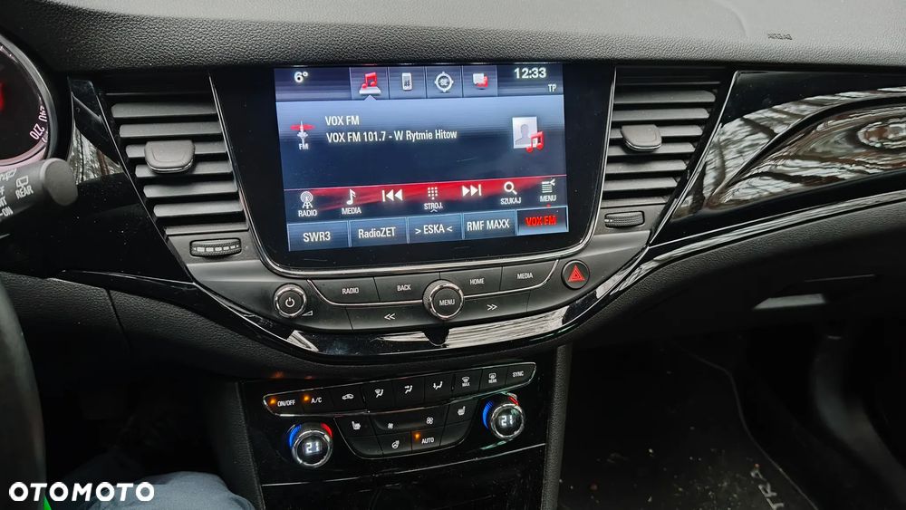 Opel Astra 1.4 Turbo Start/Stop Dynamic - 11