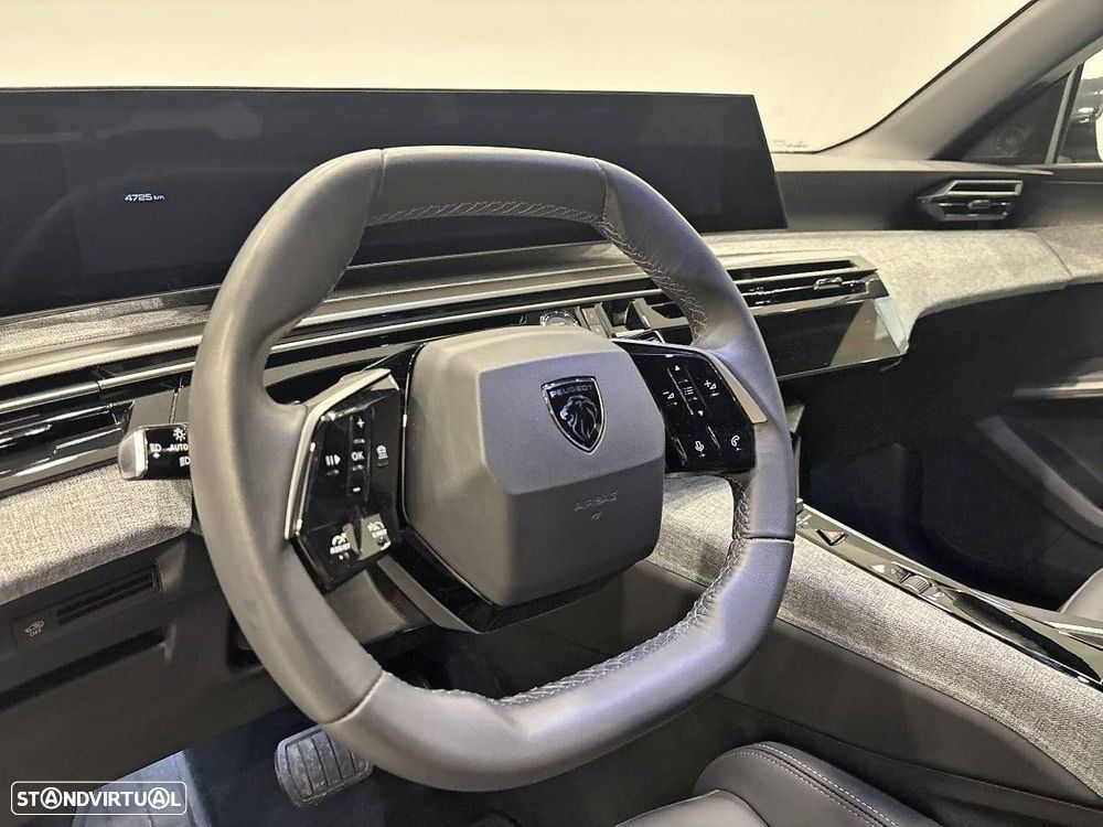 Peugeot 5008 1.2 Hybrid Allure e-DCS6 - 12