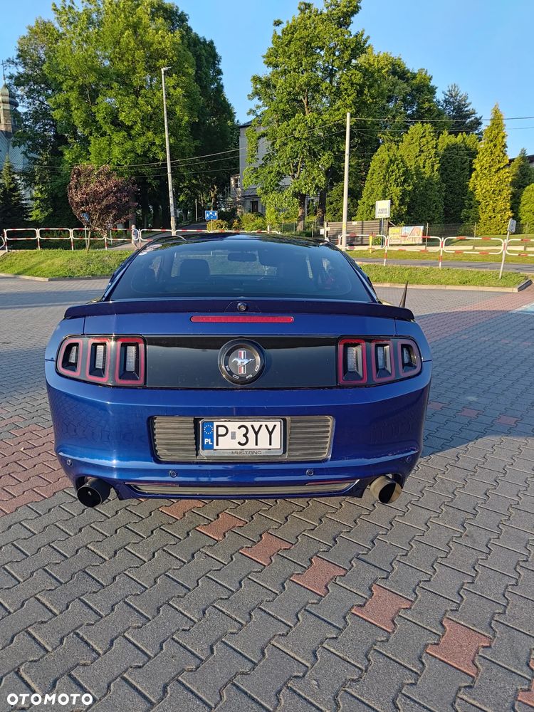 Ford Mustang 3.7 V6 Premium - 5