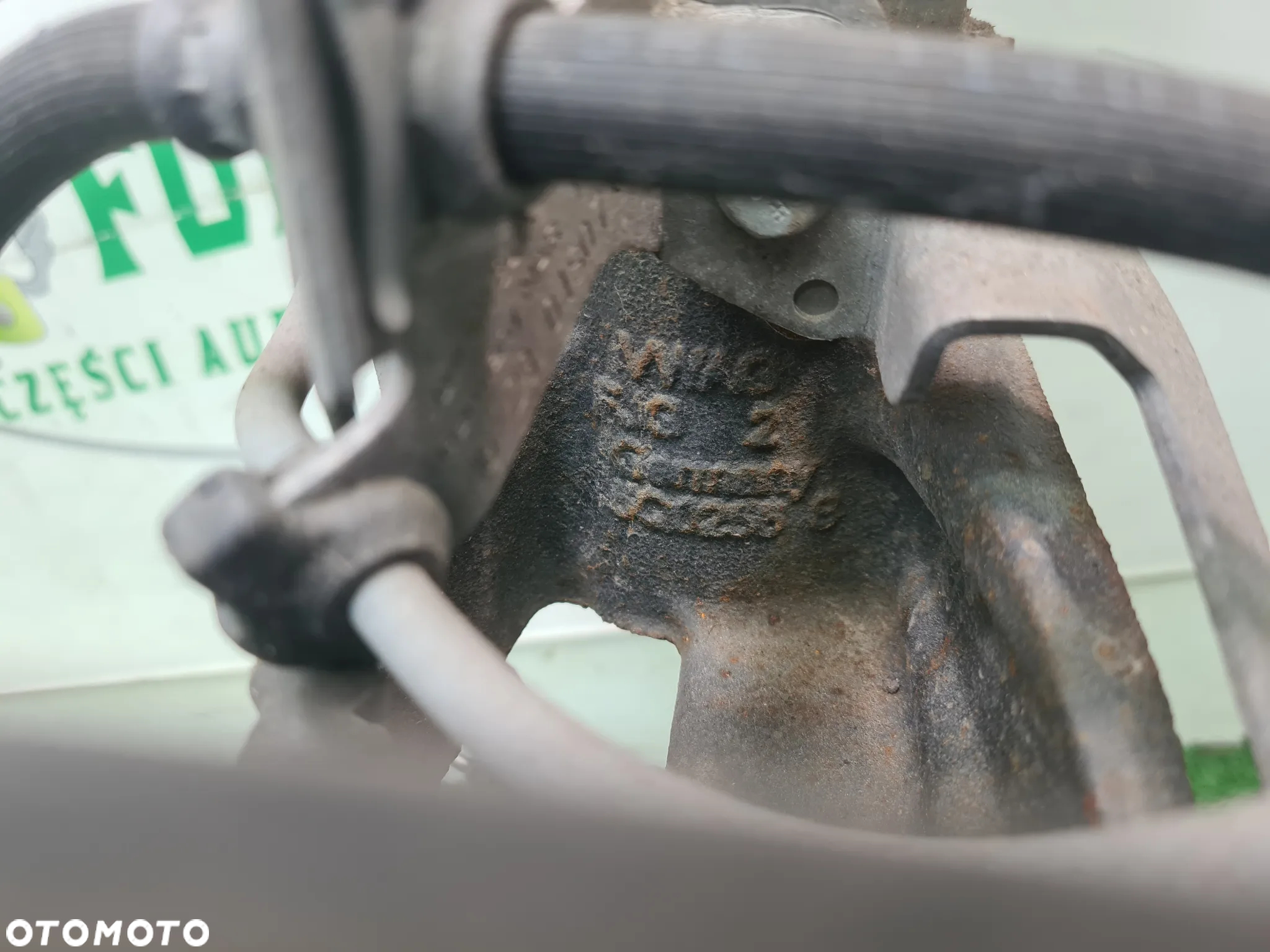 SEAT ATECA ZAWIESZENIE MCPERSON ZWROTNICA PRZÓD  PRAWA  5Q0256S 5Q3413031 - 7