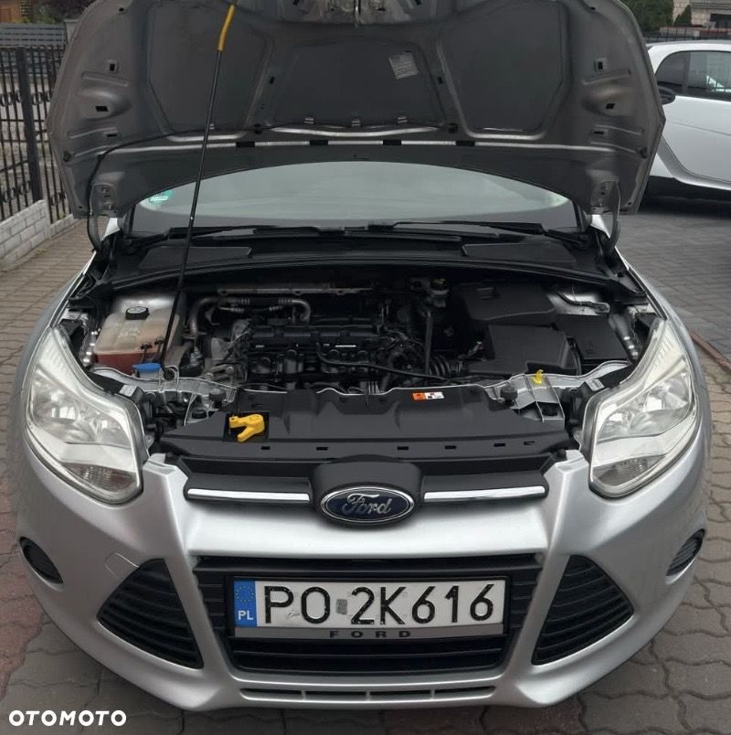 Ford Focus 1.6 Trend Sport - 20
