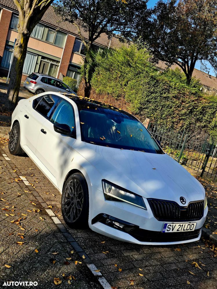 Skoda Superb 2.0 TDI DSG 4X4 Ambition - 1