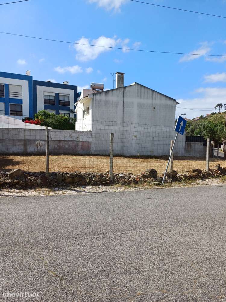 Terreno para construção - Grande imagem: 3/13