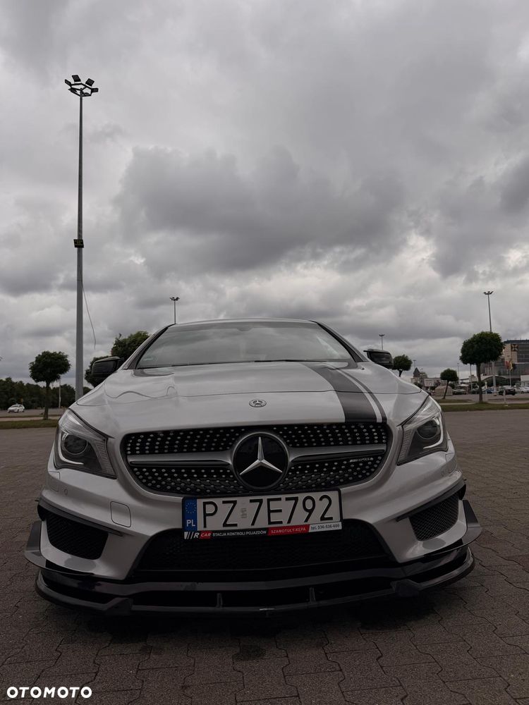 Mercedes-Benz CLA 200 7G-DCT AMG Line - 6