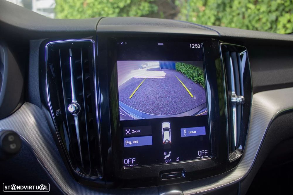Volvo XC 60 2.0 D4 R-Design Geartronic - 19