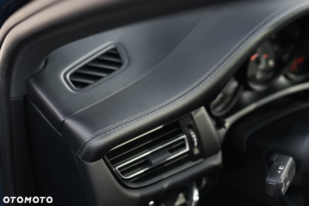 Porsche Macan Standard - 34