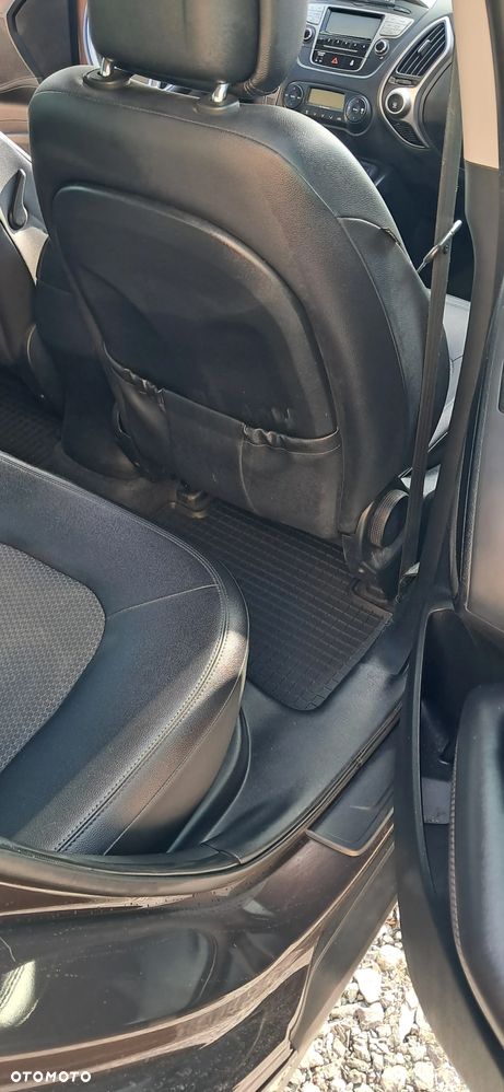 Hyundai ix35 2.0 2WD Style - 18