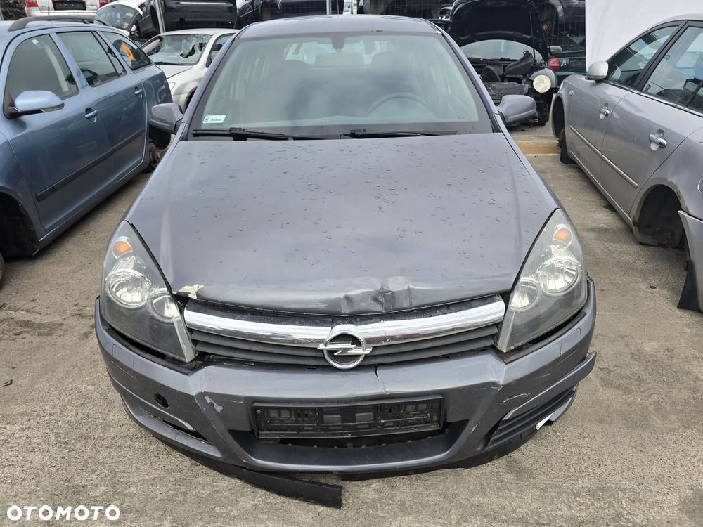 A118 / OPEL ASTRA H / NA CZĘŚCI