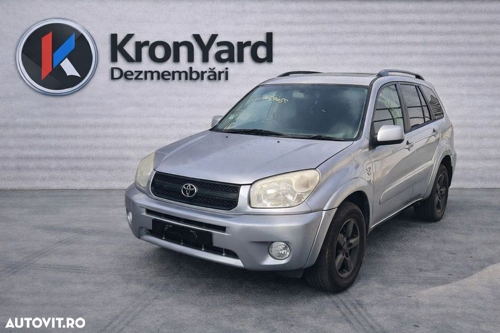 Dezmembrari dezmembrez  Toyota RAV 4 II 2.0 D 2003-2006 - 4