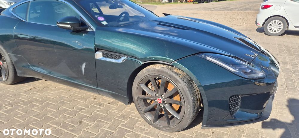 Jaguar F-Type 2.0 Turbo R-Dynamic - 12