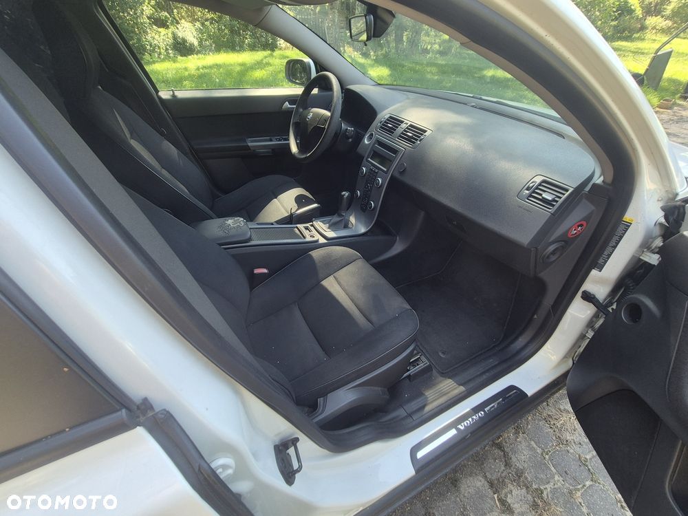 Volvo V50 - 6