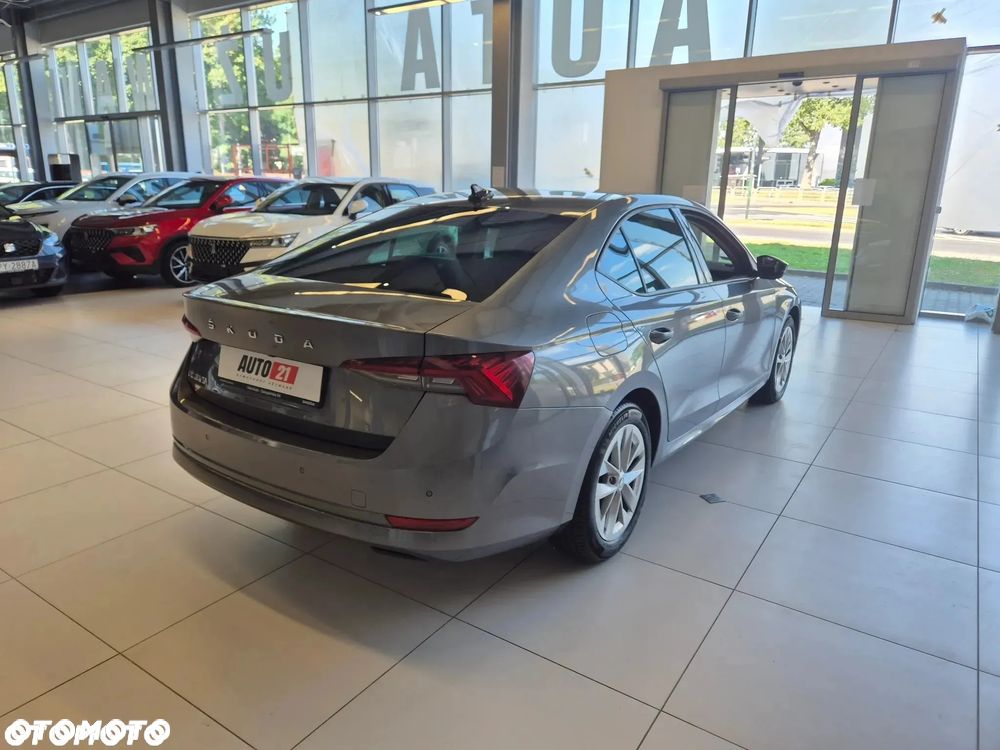 Skoda Octavia 1.5 TSI ACT Ambition - 6