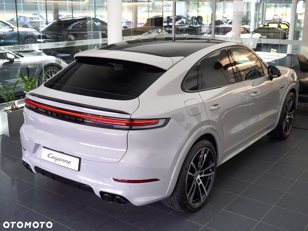 Porsche Cayenne E-Hybrid PHEV Black Edition - 15