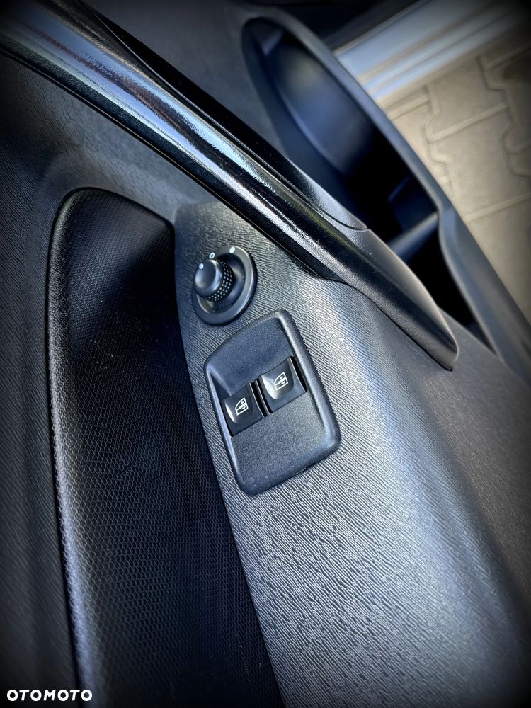 Renault Kangoo dCi 110 FAP Luxe - 23
