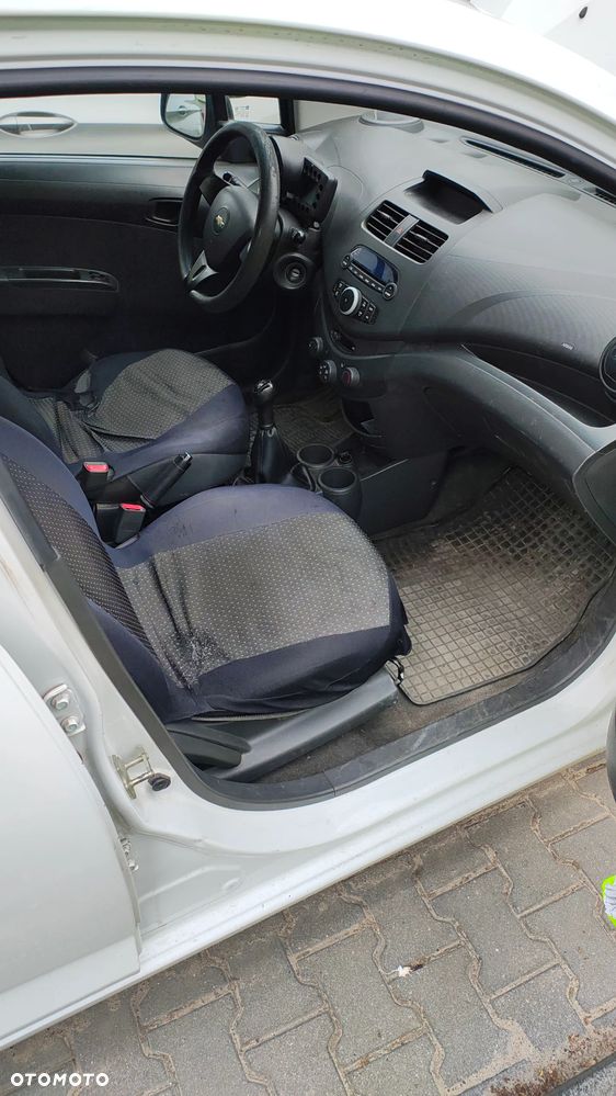 Chevrolet Spark 1.0 Base+ - 2