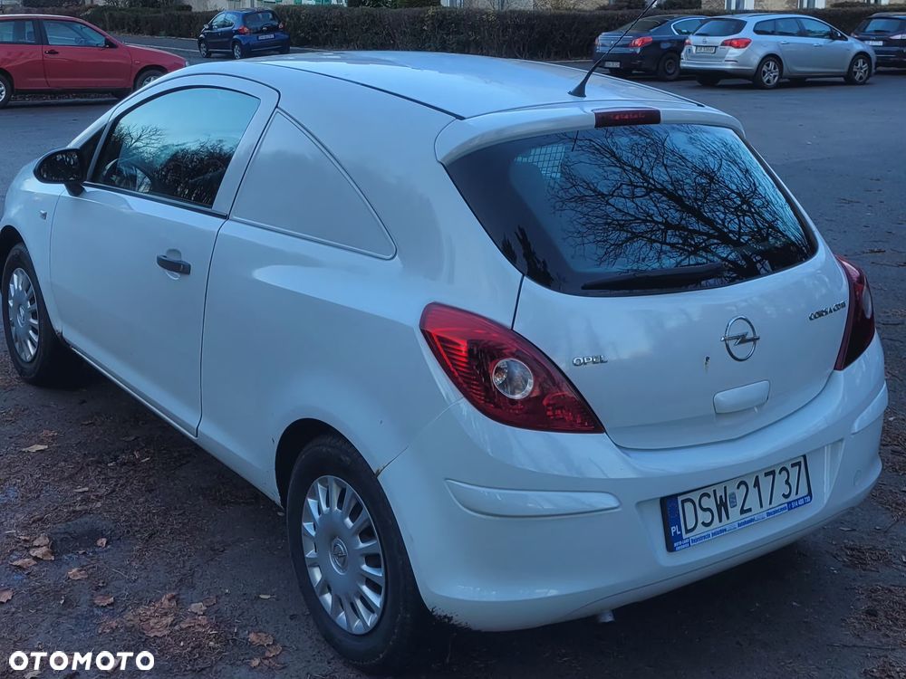 Opel Corsa - 3