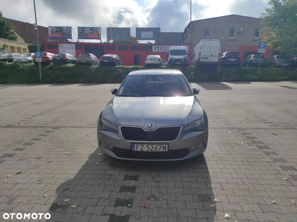 Skoda Superb - 8