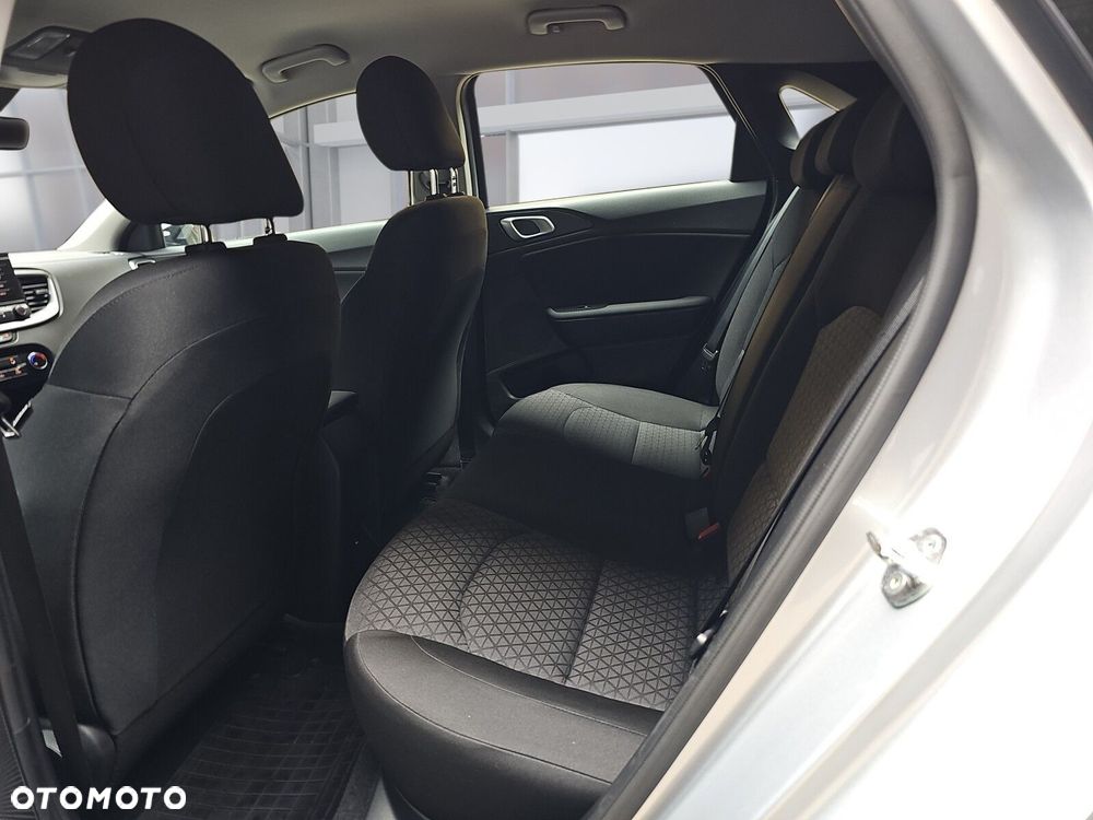 Kia Ceed 1.5 T-GDI S - 8