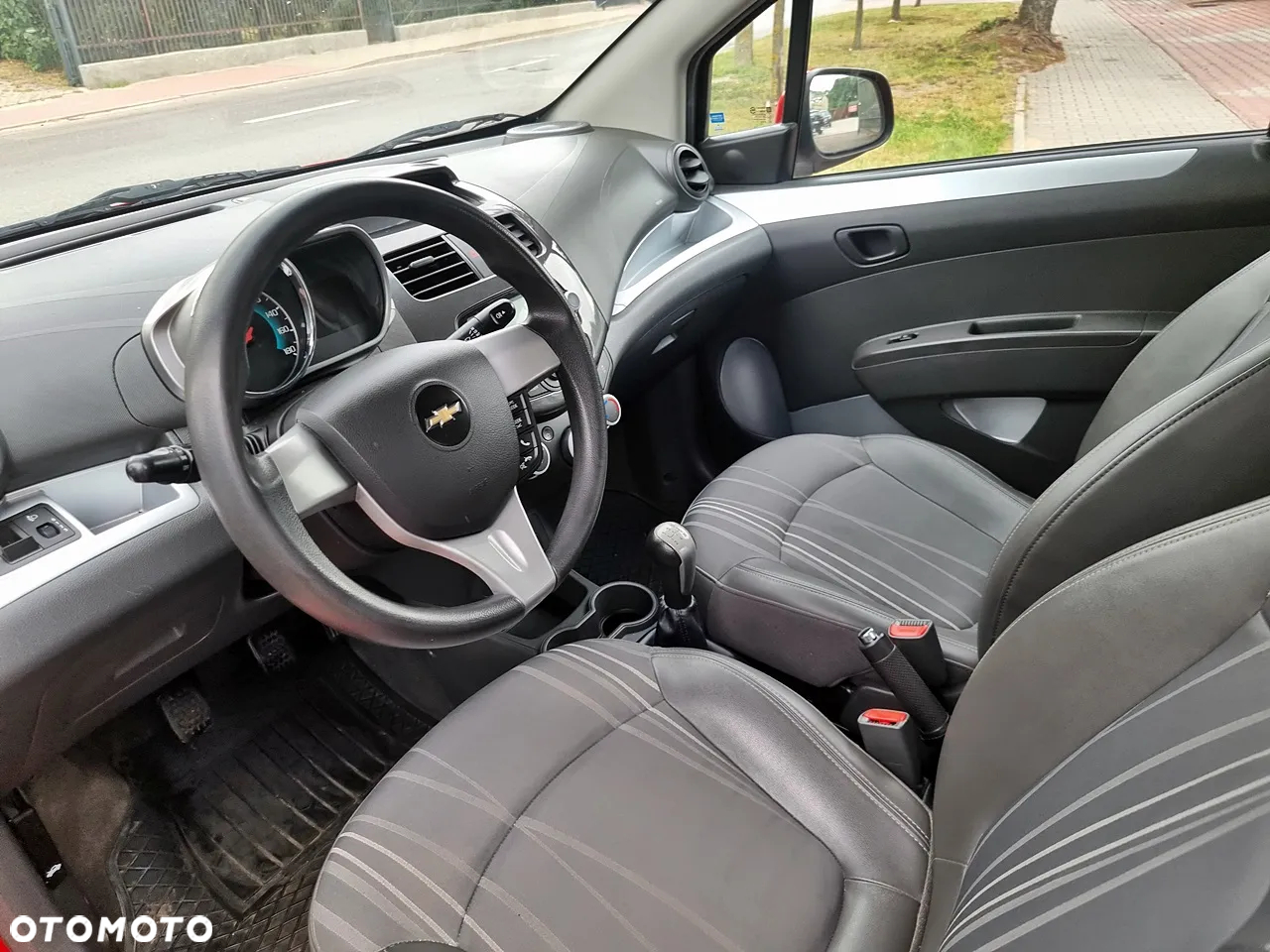 Chevrolet Spark 1.0 LT - 5