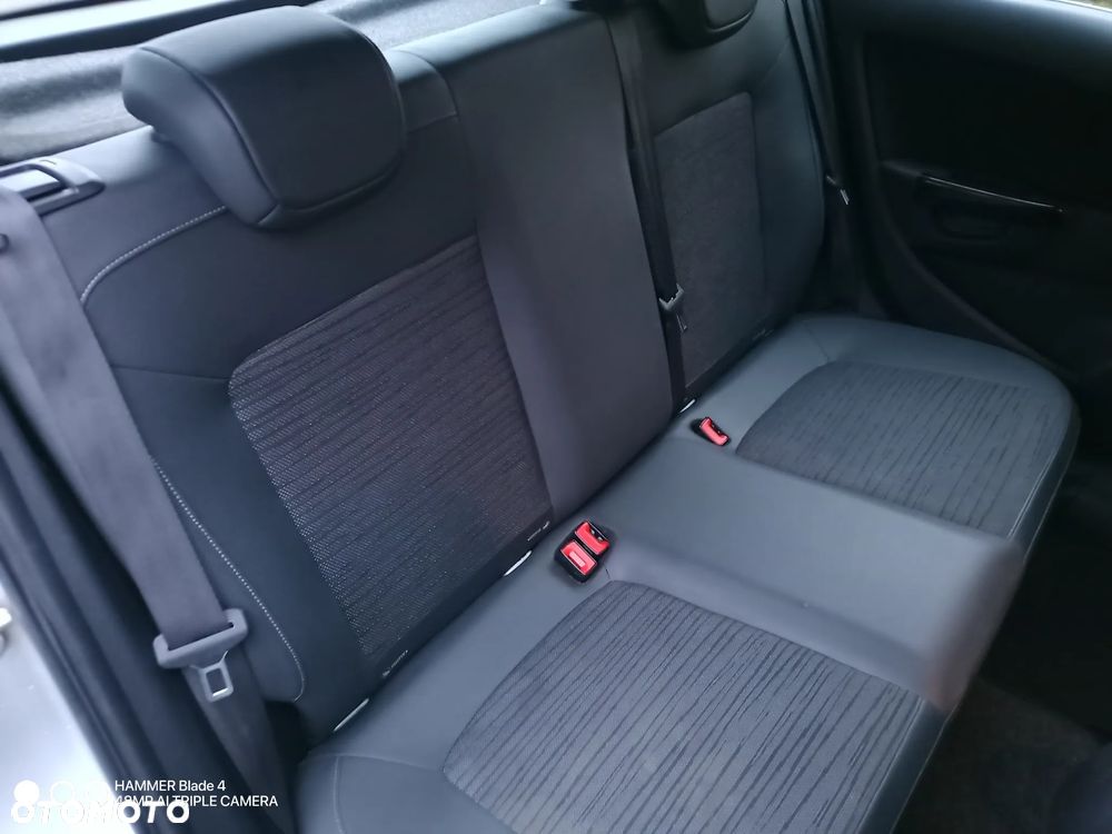 Opel Corsa 1.2 16V Cosmo - 20