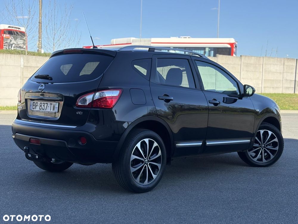 Nissan Qashqai - 10