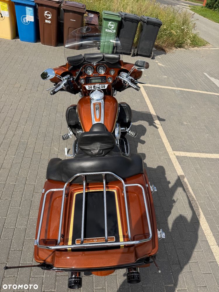 Harley-Davidson FLH Electra Glide - 21