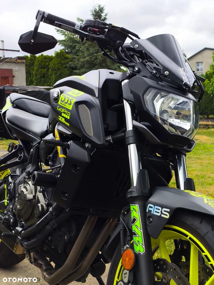 Yamaha MT - 22