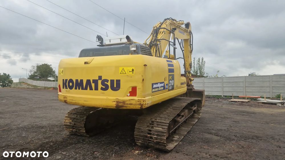 Komatsu PC210 LCi-10 - 4