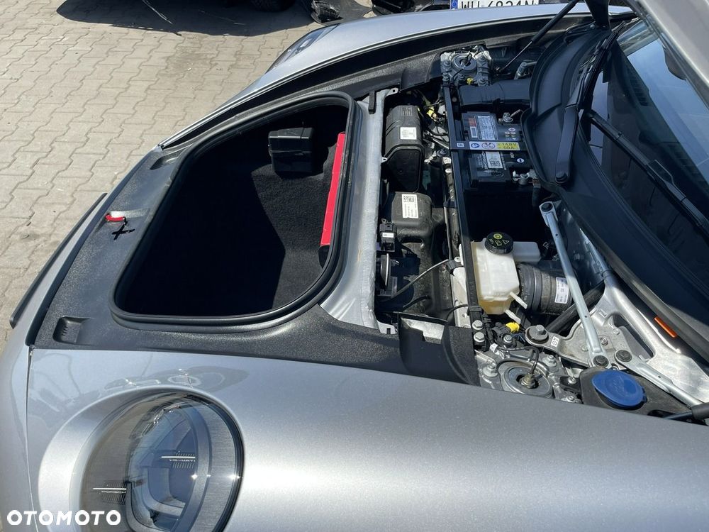 Porsche 911 Carrera - 14