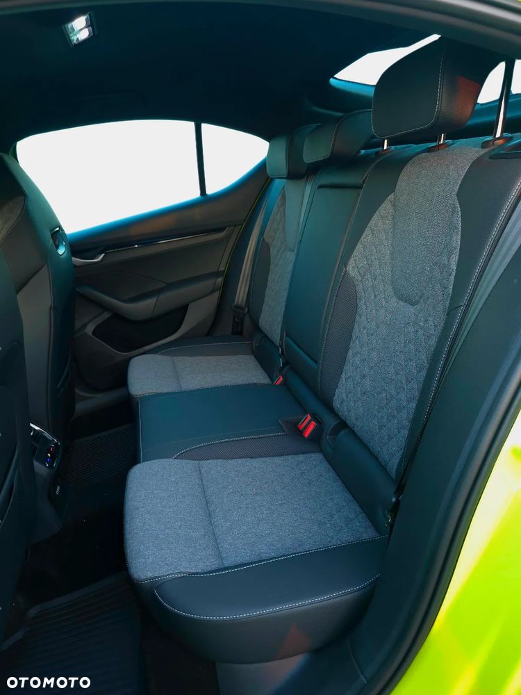 Skoda Octavia 1.5 TSI mHEV Sportline DSG - 19