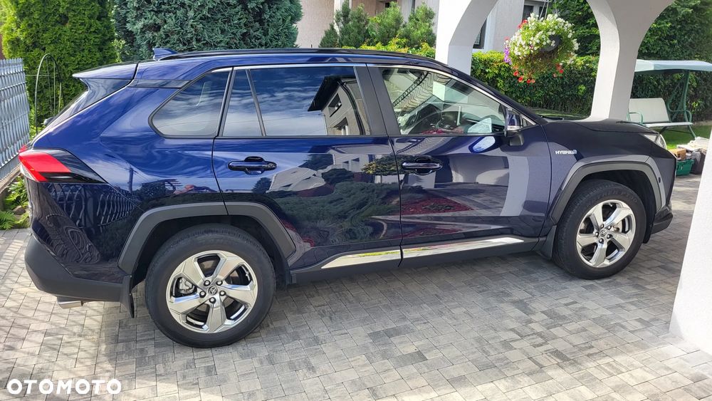 Toyota RAV4 - 7