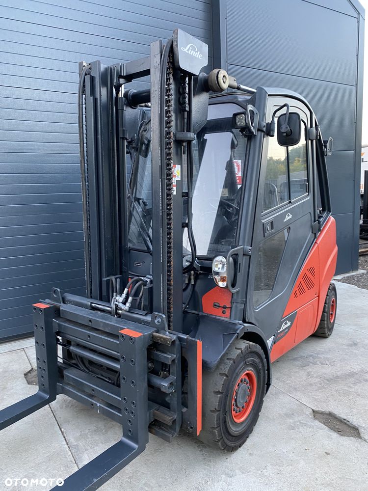 Linde H30T pozycjoner (1820mm), przesuw boczny, 2 butle - 16
