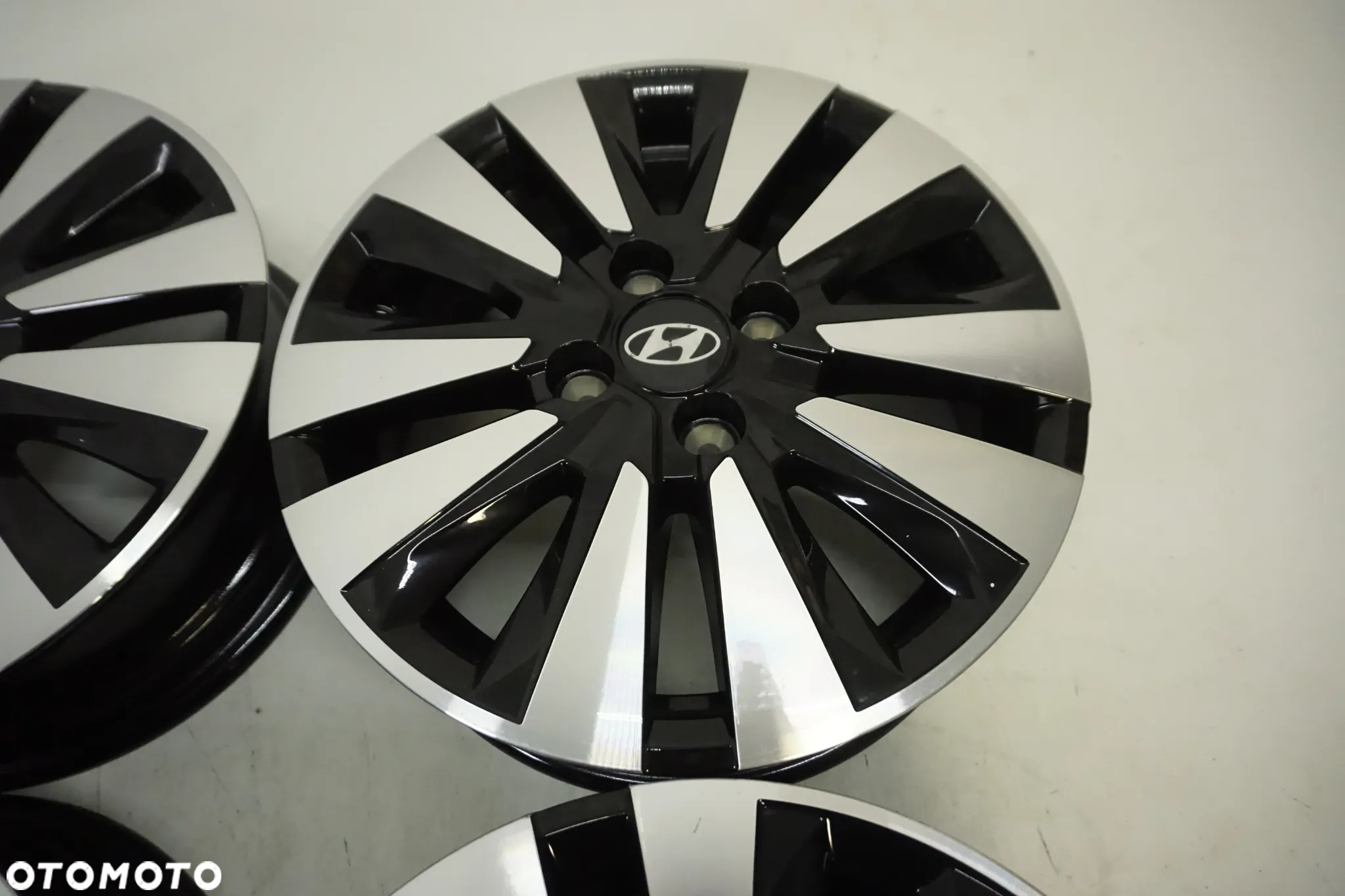 Felgi Aluminiowe 15  Hyundai I20 4x100 - 3