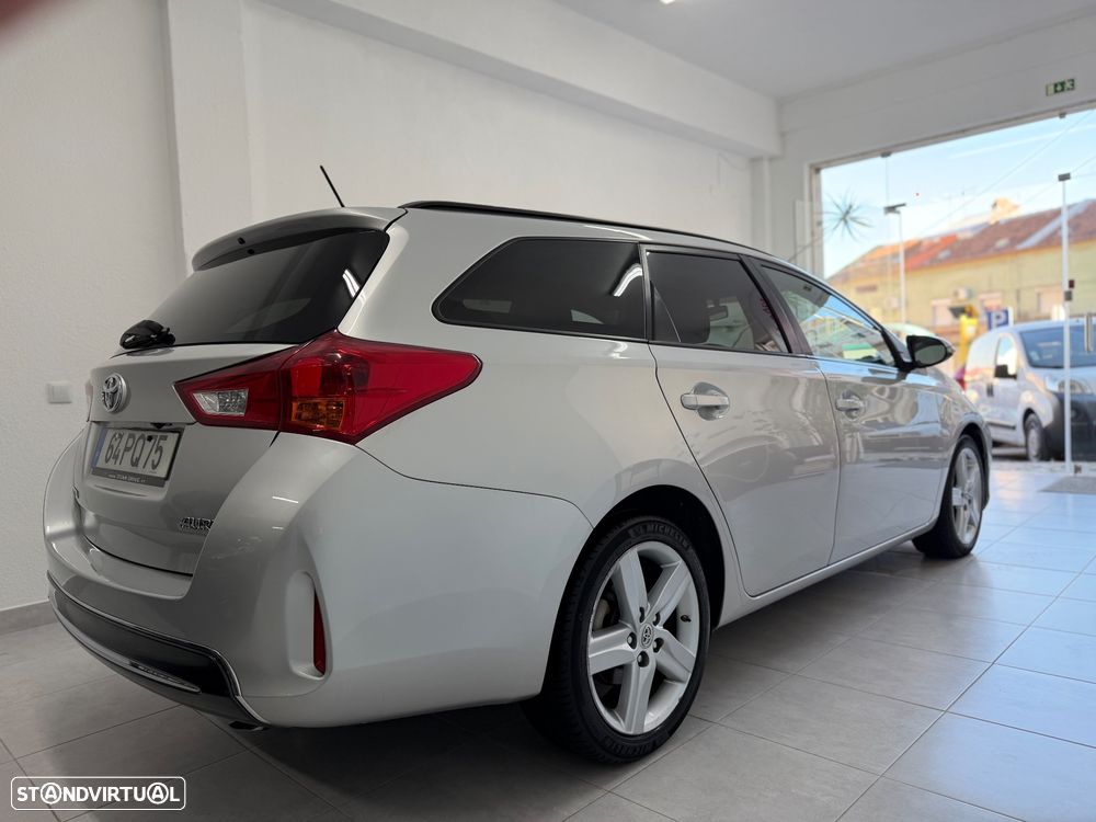 Toyota Auris Touring Sports 1.4 D-4D Active+AC - 6