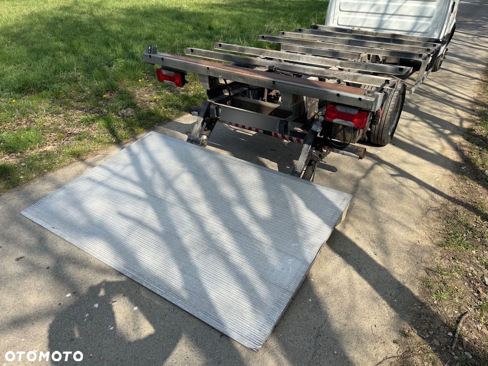 Iveco Daily 35C15 - 11