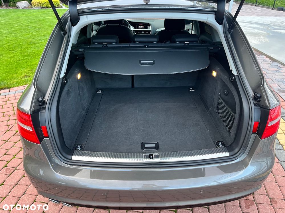 Audi A4 Avant 2.0 TDI ultra DPF Attraction - 18