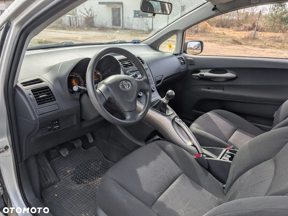 Toyota Auris 1.4 VVT-i Luna - 13