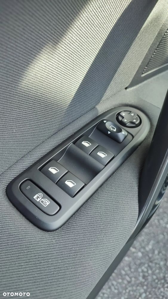 Peugeot 508 2.0 BlueHDi Active S&S - 12