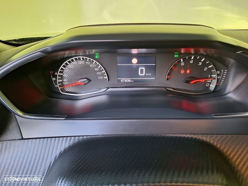 Peugeot 2008 1.2 PureTech Active - 11