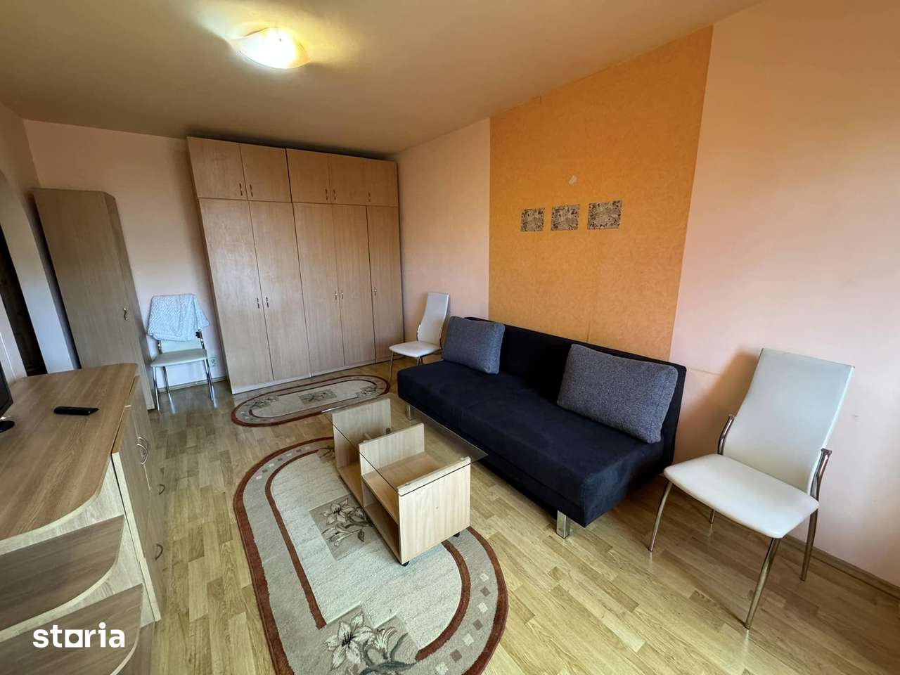 Garsonieră spațioasă, 35 mp, cu bucătărie separată Valea Aurie — fotografia 2